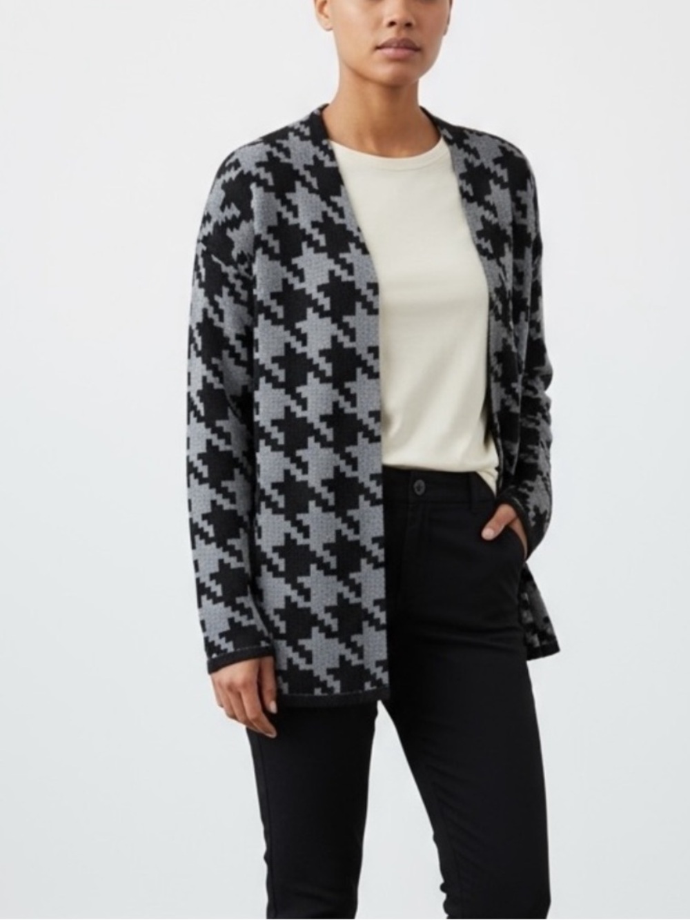 Ann Taylor Houndstooth Printed Open Front Cardigan Size S